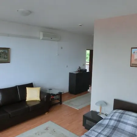 شقة Garden Of Eden, Sea View Apartment, سفيتي فلاس